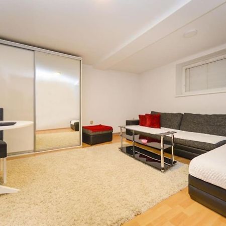 Apartment In Сараево Экстерьер фото
